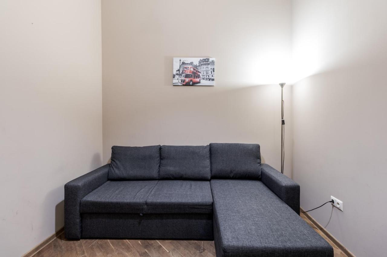 Apartment On Stavropihiiska Street 3 Львов Экстерьер фото