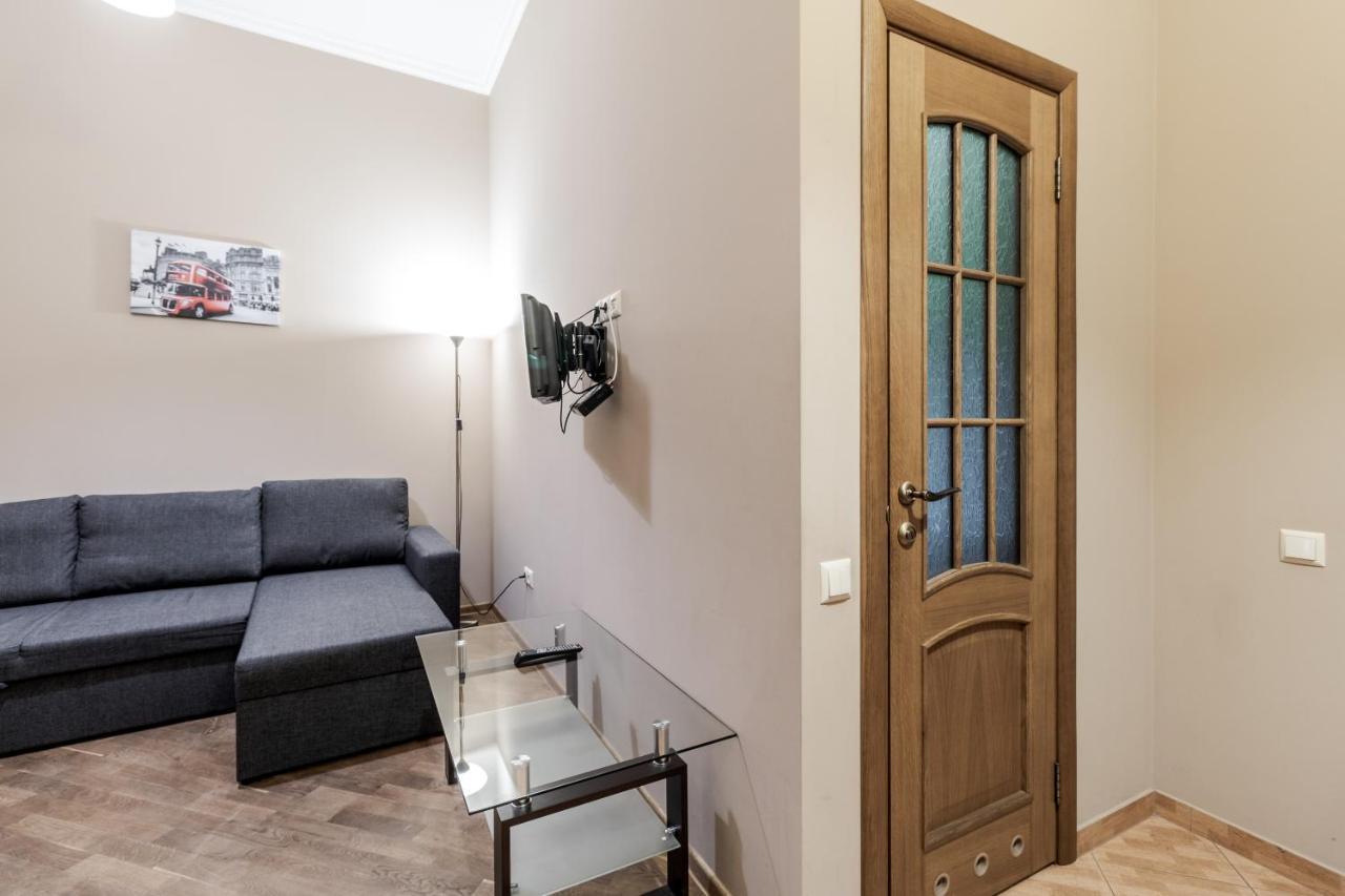 Apartment On Stavropihiiska Street 3 Львов Экстерьер фото