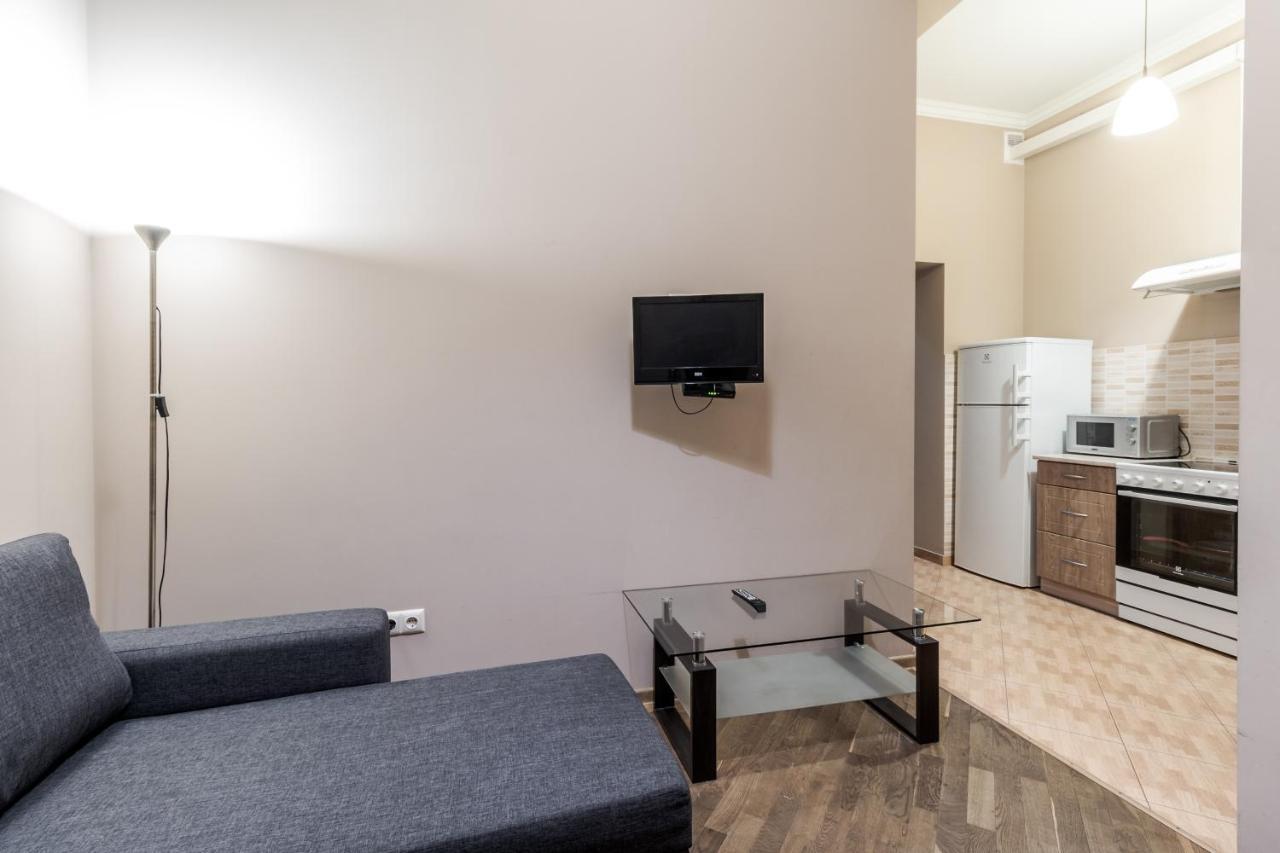 Apartment On Stavropihiiska Street 3 Львов Экстерьер фото